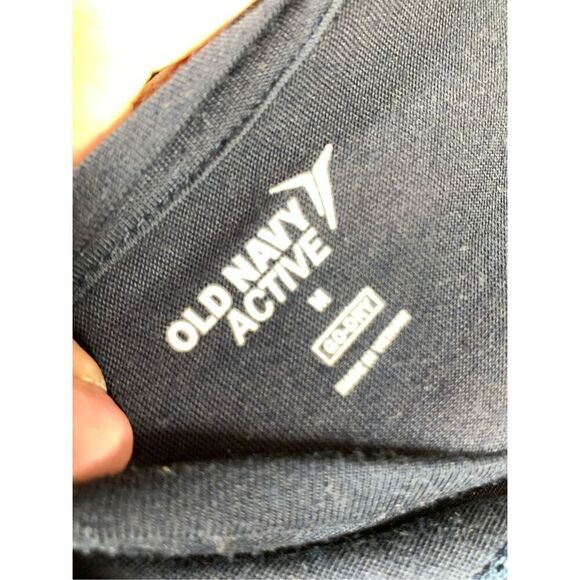 Old navy blue tank top size medium - Picture 8 of 8